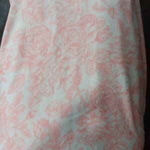 Posh Peanut Pink and White Rose Pattern Crib Sheet